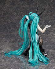 FREEing Hatsune Miku 1/4 Series: Bunny Ver. / Art by SanMuYYB