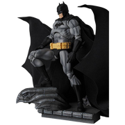 MAFEX No.126 BATMAN "HUSH" BLACK Ver.